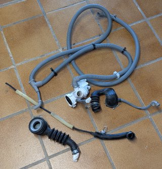 Bomba desagüe y tuberías Lavadora Bosch Serie 2