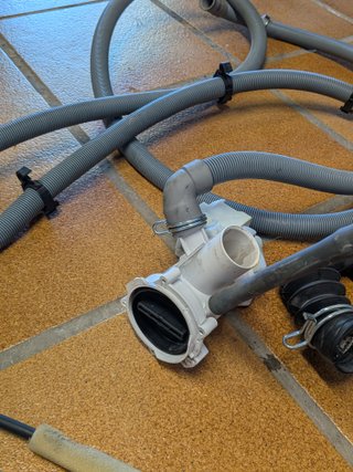 Bomba desagüe y tuberías Lavadora Bosch Serie 2
