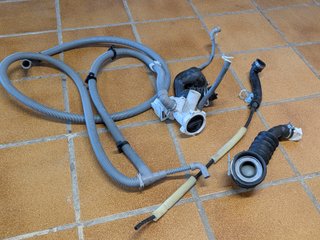 Bomba desagüe y tuberías Lavadora Bosch Serie 2