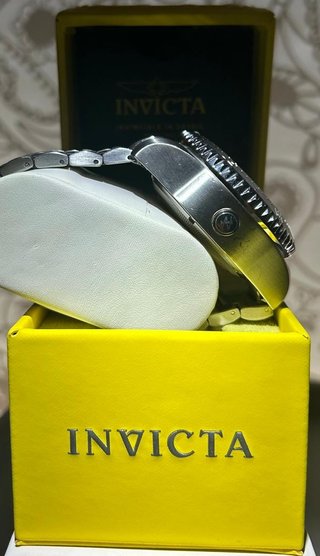 Invicta Hidromax Swiss Made