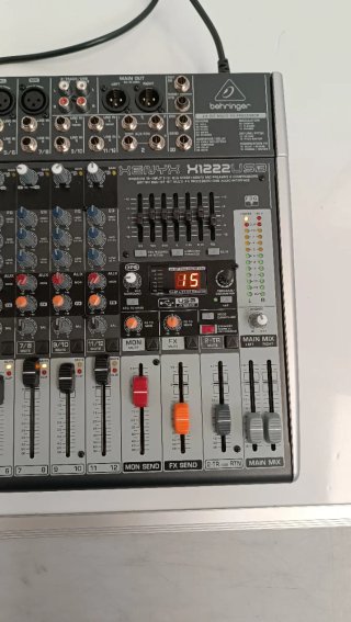 Behringer Xenyx X1222USB -  W15S6628