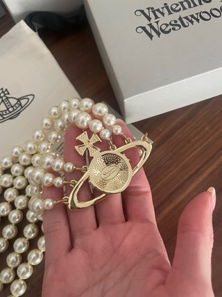 Collar Vivienne Westwood Orb Perlas
