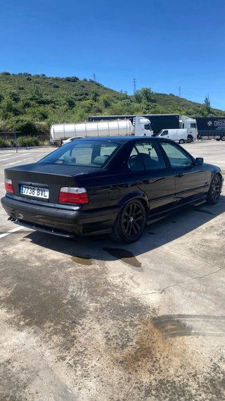 e36 BMW 325 tds
