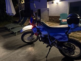 Honda CRM 125cc Enduro  Moto de los años 90