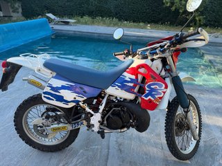 Honda CRM 125cc Enduro  Moto de los años 90