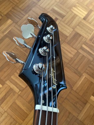 Epiphone Thunderbird 60s Bass Ebony