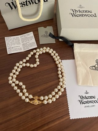 Collar Vivienne Westwood Original Perlas Dorado