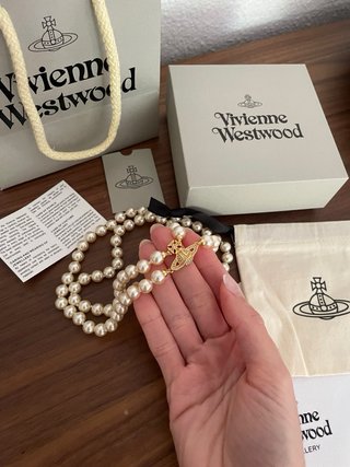 Collar Vivienne Westwood Original Perlas Dorado