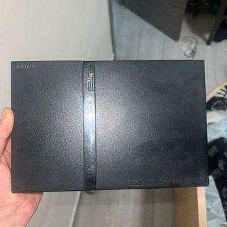 PlayStation 2 Slim + 2 mandos y cables