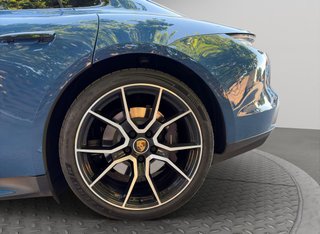 Porsche Taycan 2024