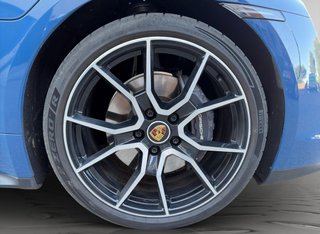 Porsche Taycan 2024