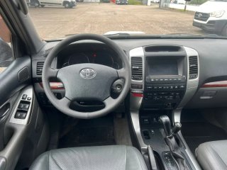 Toyota Land Cruiser 2005