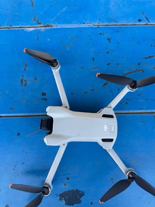 DJI Mini 3 Fly More Combo + Mando RC