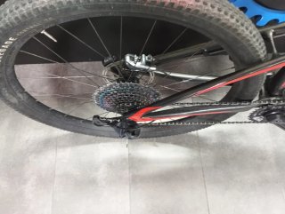 Bicicleta carbono BTT
