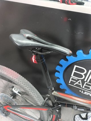 Bicicleta carbono BTT