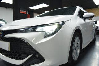 Toyota Corolla 1.8 125H BUSINESS E-CVT TOU SPORT