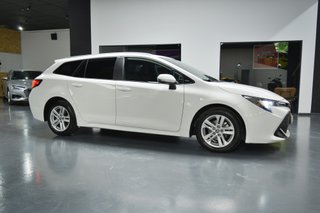 Toyota Corolla 1.8 125H BUSINESS E-CVT TOU SPORT