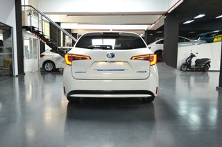 Toyota Corolla 1.8 125H BUSINESS E-CVT TOU SPORT