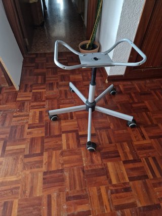 Base de Silla Ikea Metálica Plateada