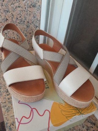 Sandalias de piel