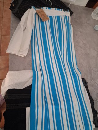 Conjunto LOREAN rayas azul y blanco