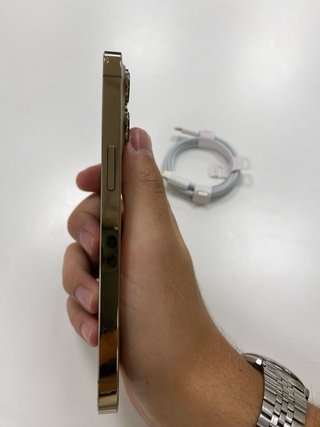 iPhone 13 Pro Dorado