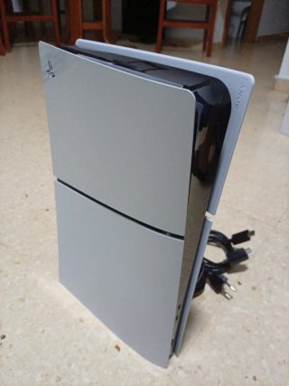 PlayStation 5 Slim 1TB Blanca