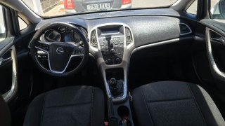 Opel Astra 2013
