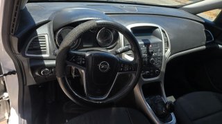 Opel Astra 2013