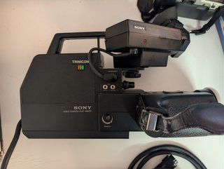 Videocámara Sony HVC-4000P Trinicon