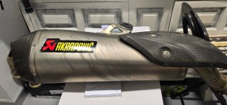 Escape Akrapovic para BMW R 1250 GS