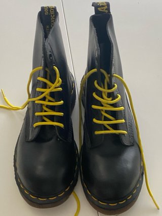 Dr Martens 1460 con punta de acero. T 37. NUEVAS!