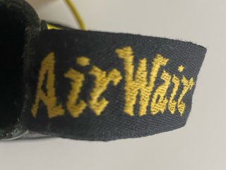 Dr Martens 1460 con punta de acero. T 37. NUEVAS!