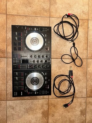 Controlador DJ Pioneer DDJ-SB2