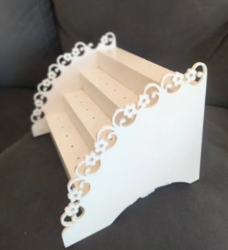 Exhibidor de madera  para brochetas de chuches