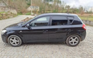 Kia Ceed 1.4 Gasolina 90CV 2010