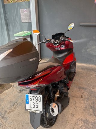 Honda Pcx 125 2021 - 16990 km