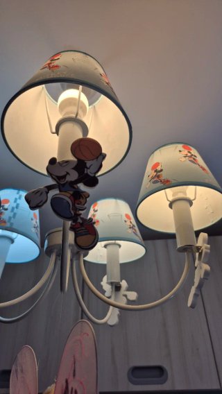 Lámpara infantil Disney Mickey Mouse