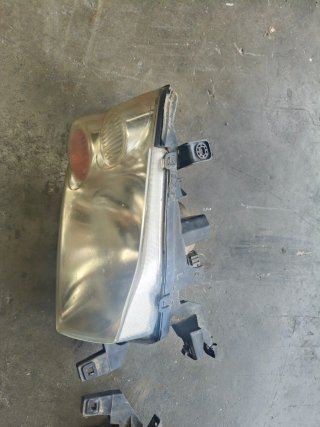 Faros Nissan Pickup Navara D22 (Dcho/Izq)