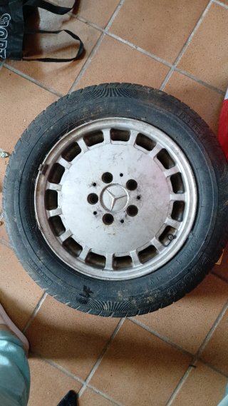 Llanta Mercedes P6000