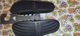 Ciabatte Adidas nere e bianche