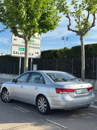 Hyundai Sonata 2010