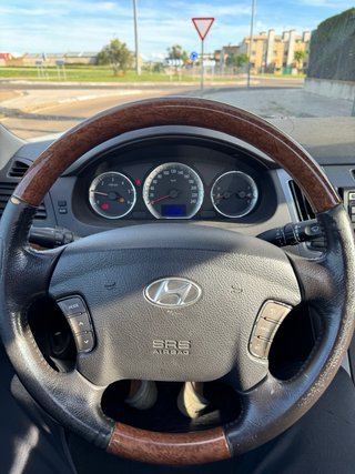 Hyundai Sonata 2010