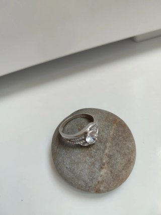 Anillo oro blanco brillante