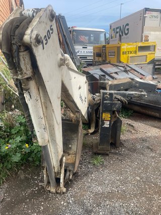 Brazo Bobcat 730S