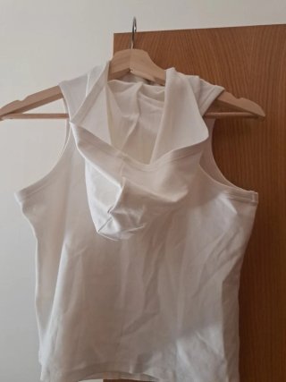 Top Mango Blanco sin Mangas Cuello Alto