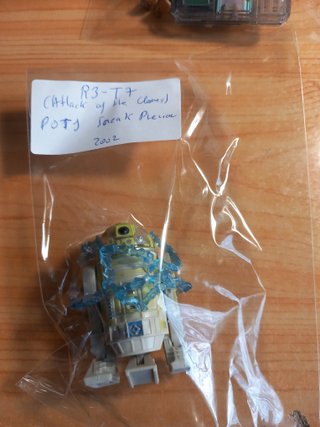 Figura R3-T7 Star Wars Ataque de los Clones