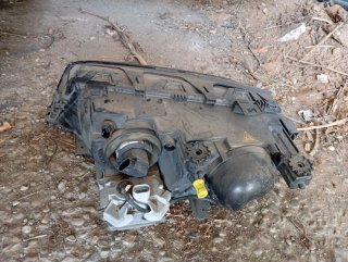 Faros BMW Serie 3 E46 M3 se entrega pulido y lacad