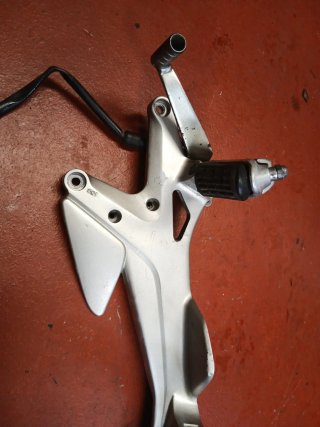 Estribera Derecha Honda CBF600S 2006