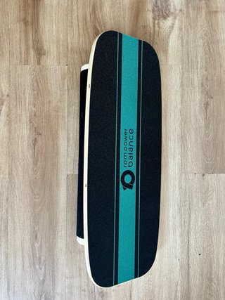 Balance board. Tabla de equilibrio con rodillo